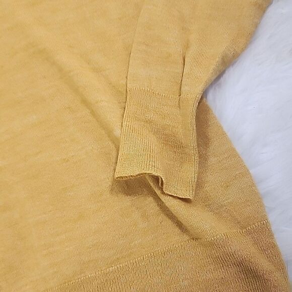 Merino Wool Blend Lightweight V Neckline Longsleeved Sweater - Picture 3 of 5